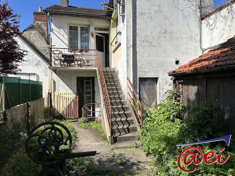 Vente maison 8 pièces 150 m² à Briare (45250), 172 000 €