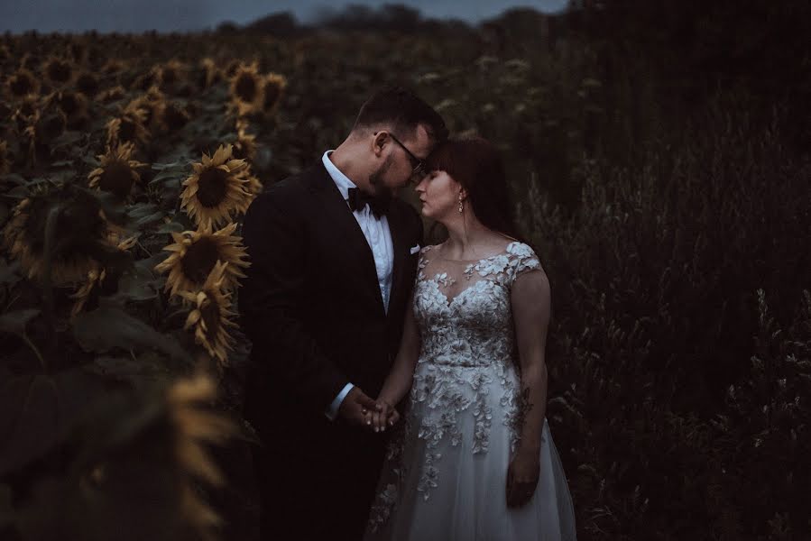 Wedding photographer Kinga Walawicz (kwmymagic). Photo of 27 September 2019