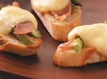 Asparagus, Brie & Parma Ham Crostini was pinched from <a href="http://www3.samsclub.com/meals/recipes/asparagus-brie-parma-ham-crostini-recipe" target="_blank">www3.samsclub.com.</a>