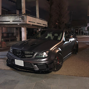 Cクラスステーションワゴン C63