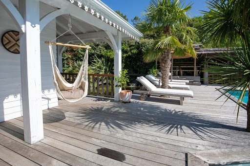 House with pool 5