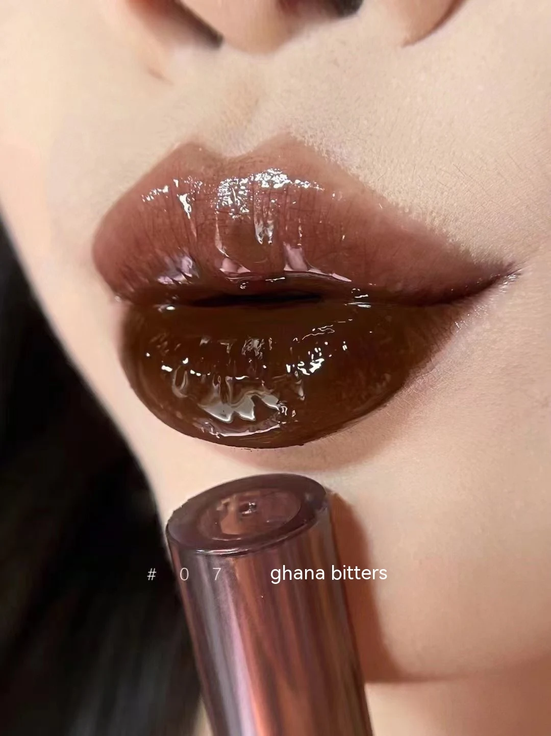 Title 16, I Lava Chocolate Vochtinbrengende Lipgloss Spie...