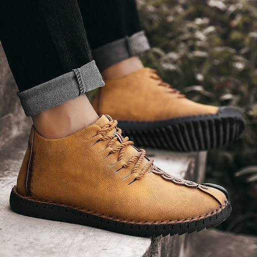 Title 5, Mens High-Top Martin Boots for urban style and...