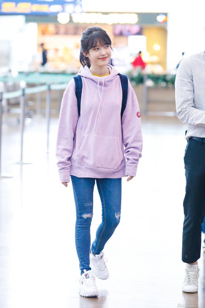 6 IU Fashion Outfits  That Embody The Korean  College Girl Look