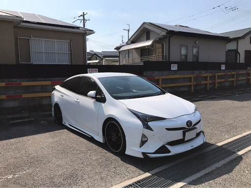 トヨタ プリウスを華麗にカスタム By 世流慕 19 05 05 最近のコンピューター診断機は凄いね シートベルトの警告音消せるんやね 関心するわ 車の進化 診断 Cartune