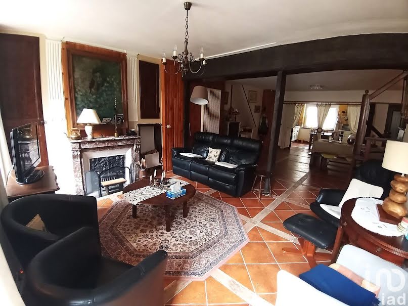 Vente propriété 12 pièces 245 m² à Chatillon-sur-loire (45360), 288 000 €