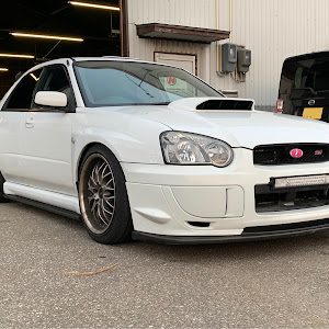 インプレッサ STI