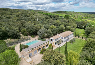 Maison avec piscine et jardin 1