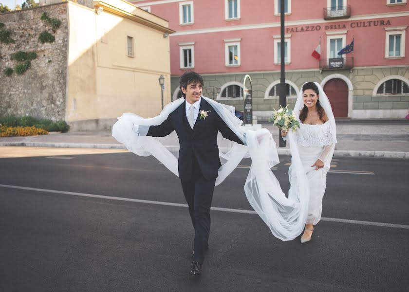 Jurufoto perkahwinan Elisa Argenziano (elisaargenziano). Foto pada 13 Ogos 2021
