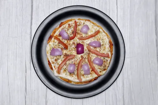 Onion Tomato Pizza