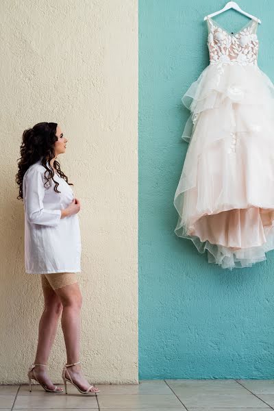 結婚式の写真家Caterina Ciccarelli (ritraestudio)。2022 5月11日の写真