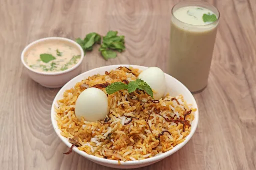 Egg Hyderabadi Biryani [2 Eggs, Serves 1]