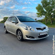 продам авто Toyota Auris Auris