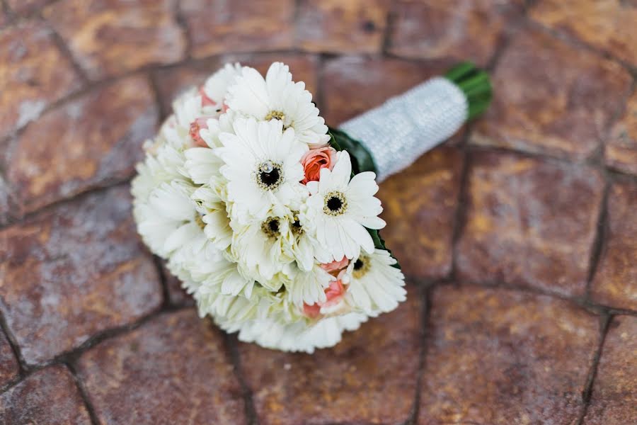 Fotografo di matrimoni Roldan Alindajao (therabbitfoot). Foto del 30 gennaio 2019