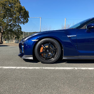 NISSAN GT-R R35