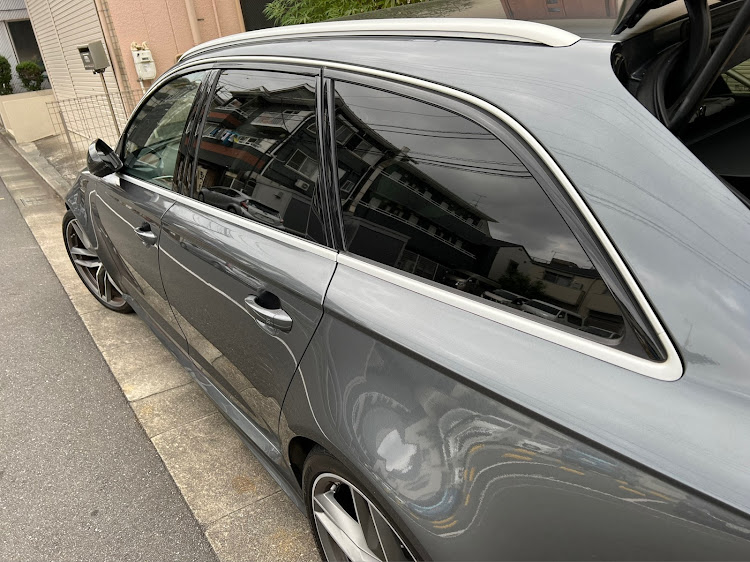 RS6 アバントのMR.BIG・オッサンは早起き・オッサンすぐ疲れる・Audiのある生活・カーラッピングに関するカスタム事例の投稿画像2枚目