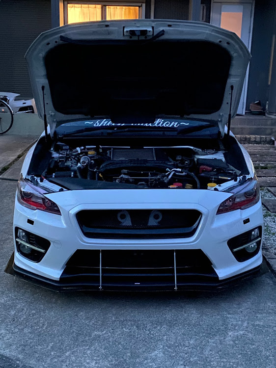 レヴォーグのレヴォーグ・DIY・WRXフェイスに関するカスタム事例の投稿画像1枚目