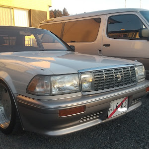 クラウンセダン JZS131