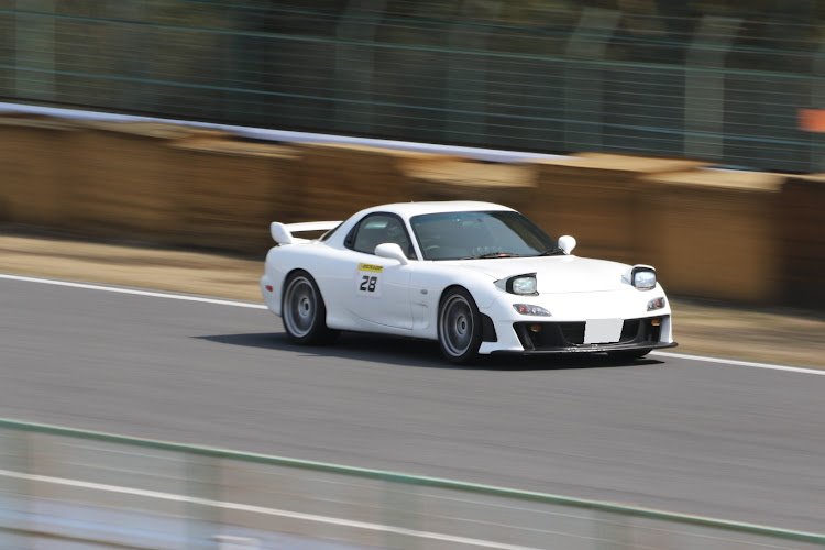 RX-7のRX-7・筑波サーキット・FD3Sに関するカスタム事例の投稿画像2枚目