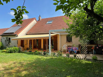 maison à Saint-Martin-du-Tertre (89)