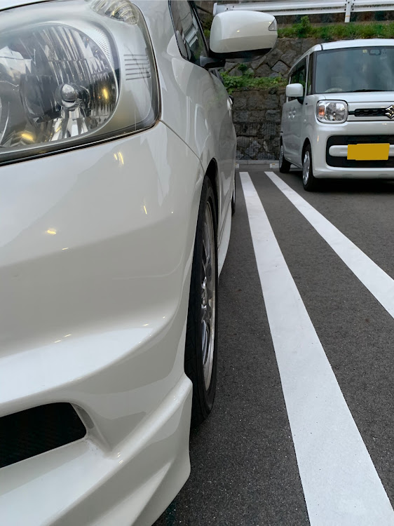 フィットのフィット・車高調整・DIYに関するカスタム事例の投稿画像1枚目