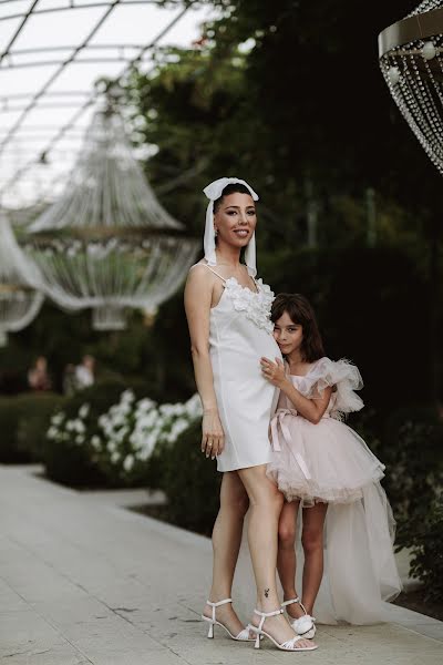 Fotógrafo de casamento Irakli Chelidze (chelophotoart). Foto de 2 de agosto 2021