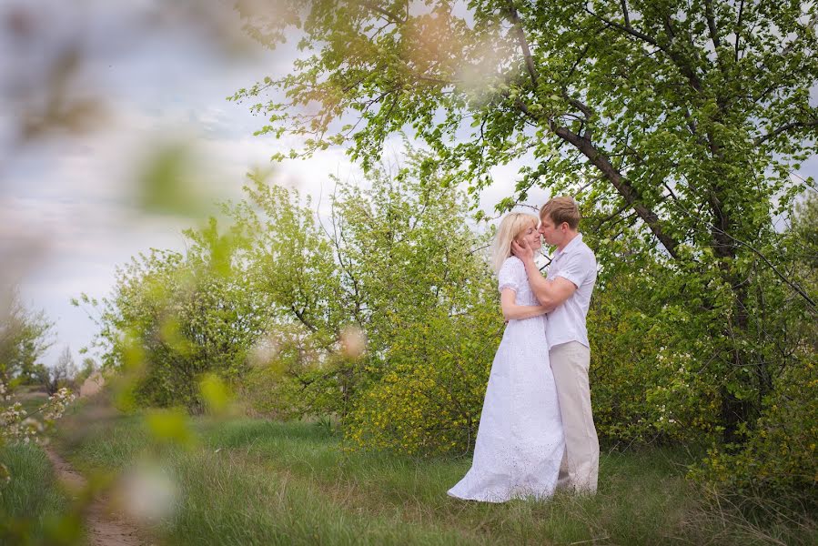 Wedding photographer Olesya Melshikova (eridan). Photo of 11 May 2016