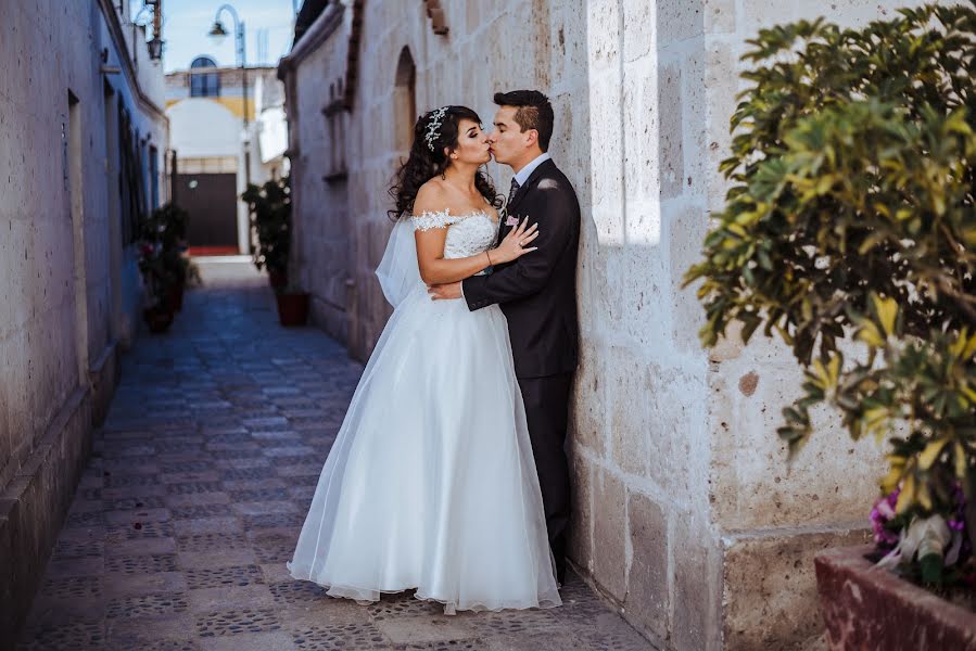 Wedding photographer Marylin Neira (marylinneira). Photo of 12 July 2019