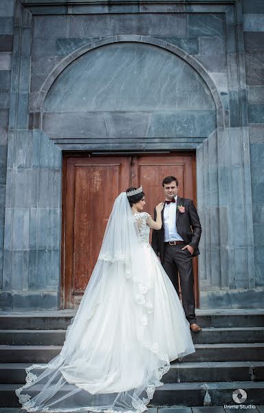 Fotografo di matrimoni Vazgen Martirosyan (vazgenm). Foto del 10 settembre 2017