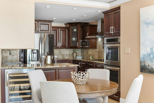 Appartement avec piscine en bord de mer 5