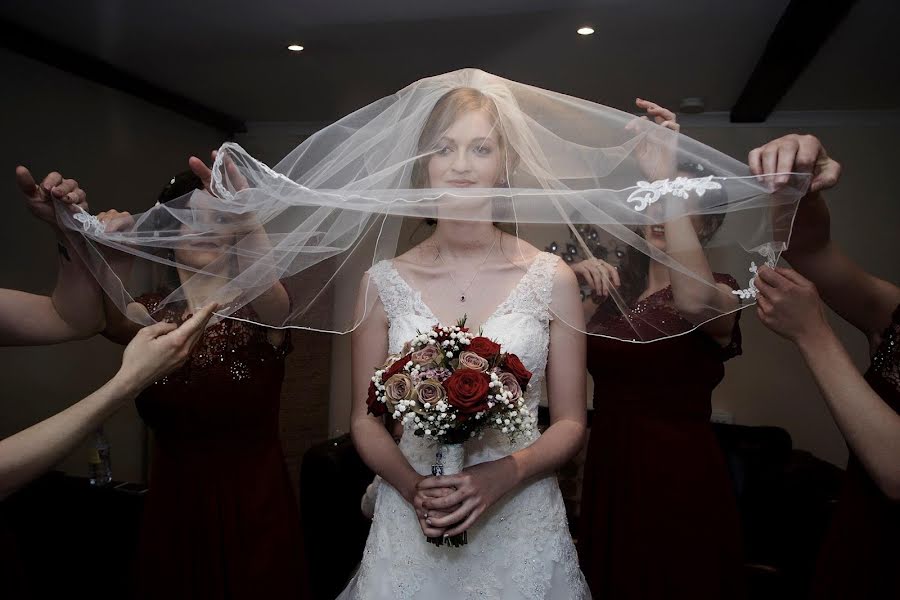 Fotógrafo de bodas Samuel George (samuelgeorgeph). Foto del 1 de junio 2023