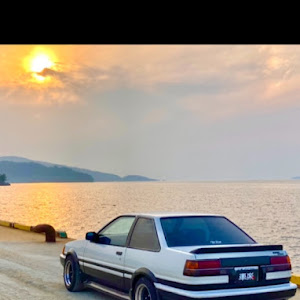 カローラレビン AE86