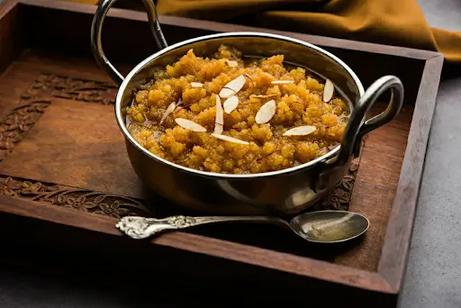 Desi Ghee Moong Halwa [250 Grams]