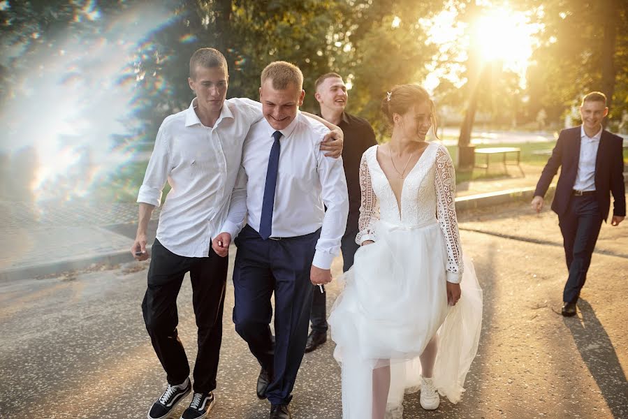 Fotógrafo de casamento Dmitriy Malyarevich (malyarevich). Foto de 5 de março 2023