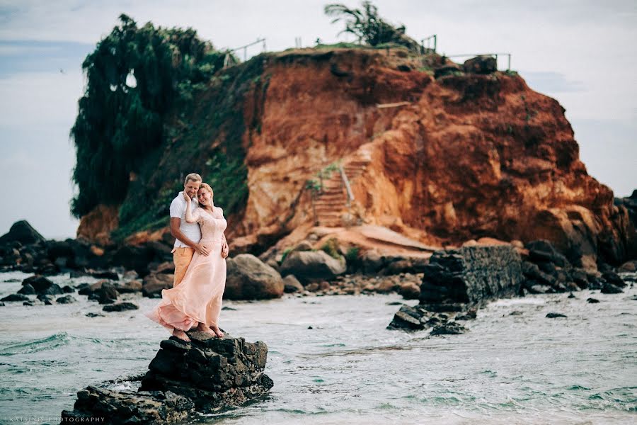 結婚式の写真家Evgenii Katsinis (srilanka)。2016 11月8日の写真