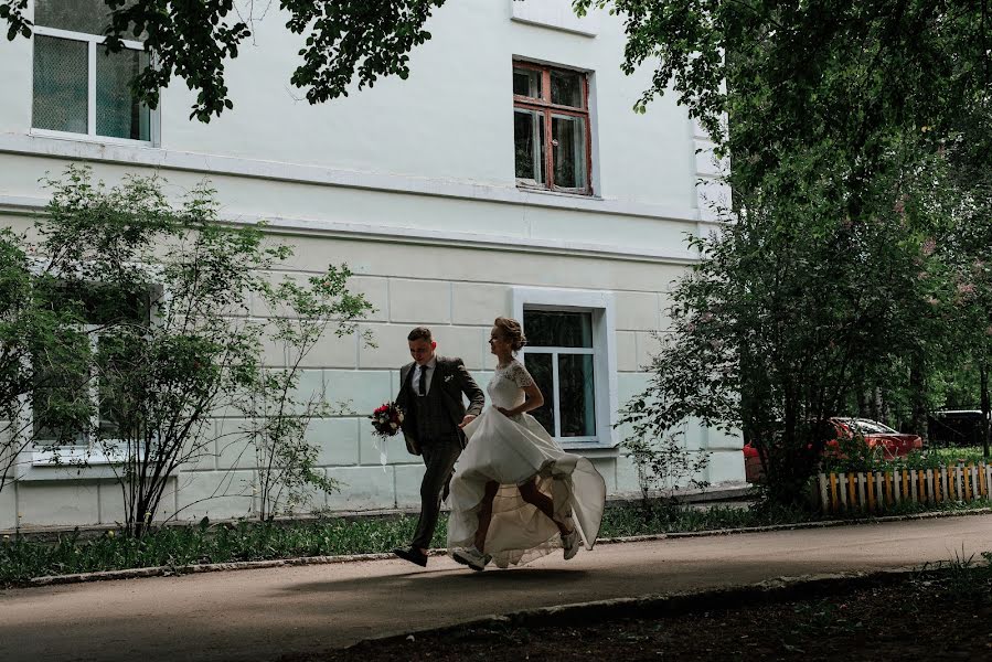 Photographe de mariage Yaroslav Titirez (25moments). Photo du 6 octobre 2020