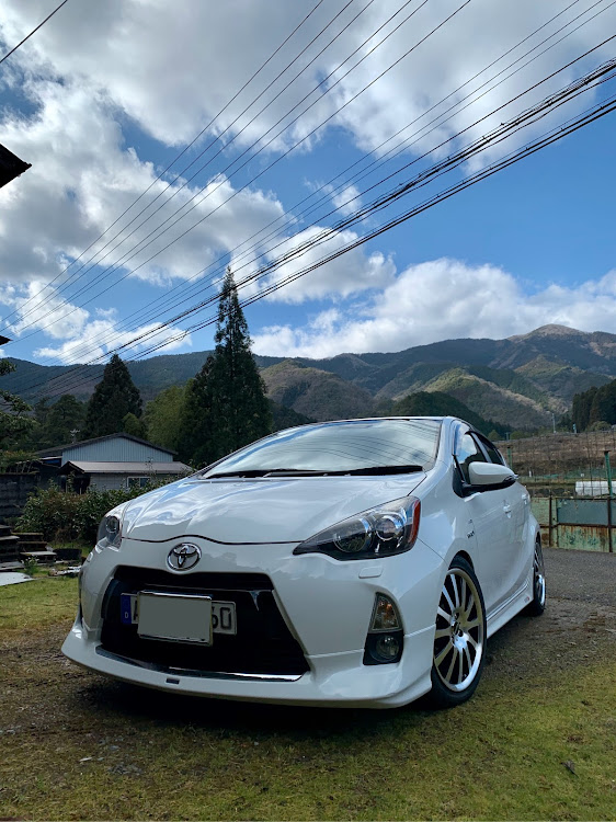アクアの初洗車・まったりと...。に関するカスタム事例の投稿画像1枚目