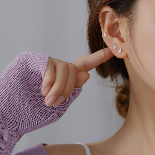 Title 4, Small Three-dimensional Star Ear Studs Simple C...
