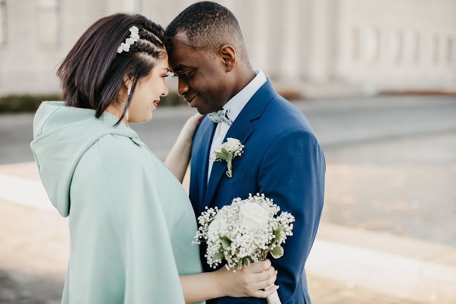 Fotografo di matrimoni Sara Clance (saraclance). Foto del 8 settembre 2019