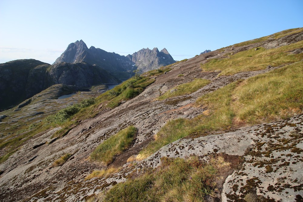 Достижение Hygge (острова Senja, Vesteralen и Lofoten в июле-августе 2019)