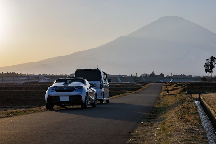 S660の左プリケツ😸✨・富士山1周✨・一眼素敵✨・子供のバカな話・成長嬉しいに関するカスタム事例の投稿画像9枚目