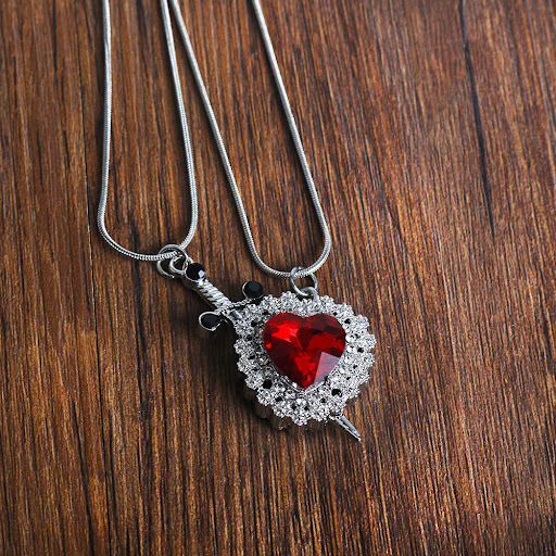 Title 12, Creative Fashion Heart-shaped Pendant Diamond-e...