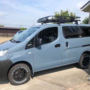 NV200バネット