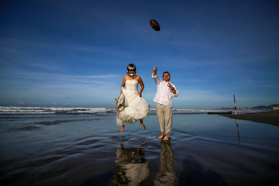 Fotógrafo de casamento Daniela Burgos (danielaburgos). Foto de 13 de outubro 2017