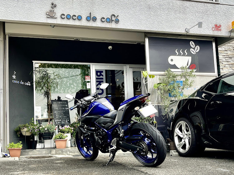 ニッシイさんが投稿したYAMAHA MT25・RG10J・MT25・coco de cafe・ピーチパフェに関するカスタム事例の投稿画像1枚目