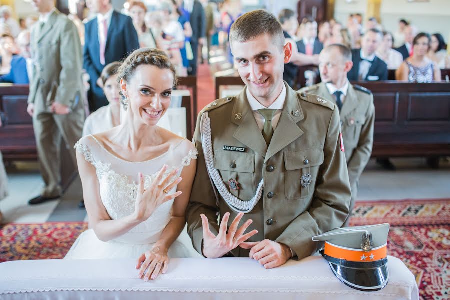 結婚式の写真家Paweł Ławreszuk (lawreszuk)。2017 2月11日の写真