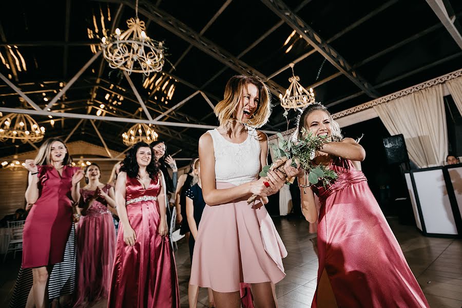 Wedding photographer Evgeniya Rossinskaya (evgeniyaross). Photo of 14 August 2018