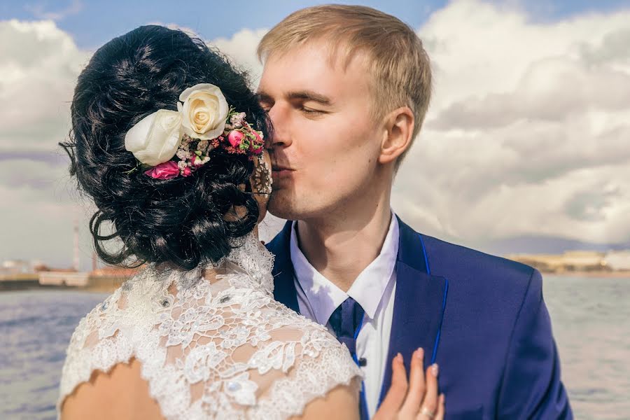 Wedding photographer Viktoriya Yanysheva (vikiyanysheva). Photo of 25 June 2016