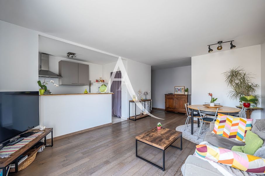 Vente appartement 3 pièces 68 m² à Pontault-Combault (77340), 255 900 €