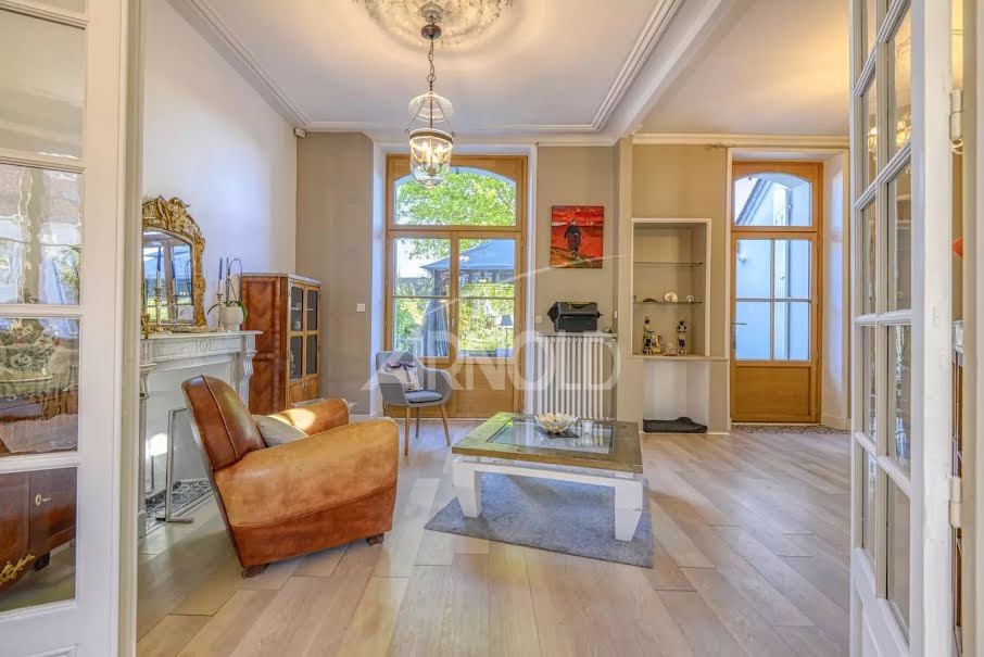 Vente maison 8 pièces 217.58 m² à Nantes (44000), 996 000 €